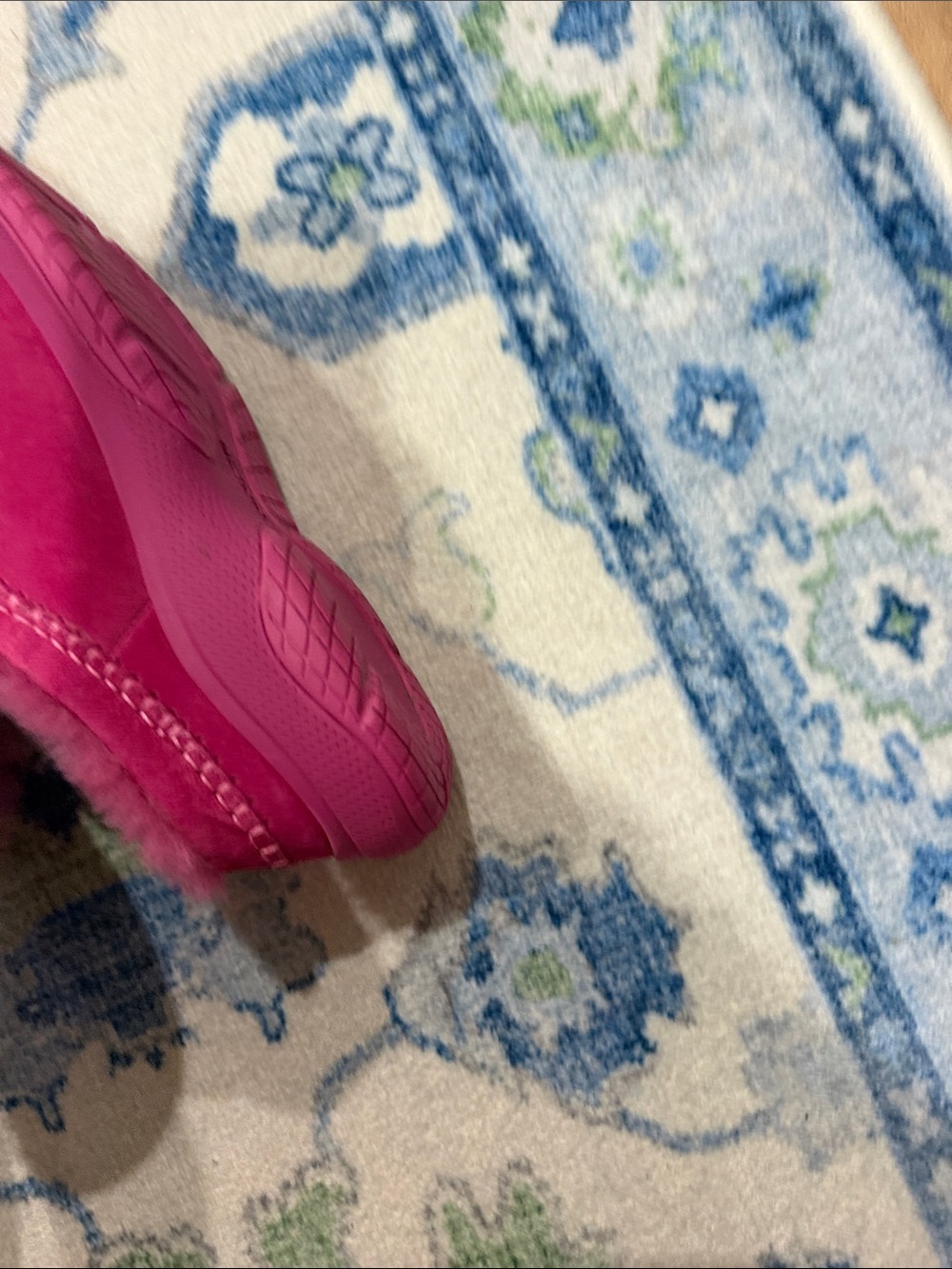 Pink Fuzzy Slip-On Merrell shoes - Picture 4 of 4